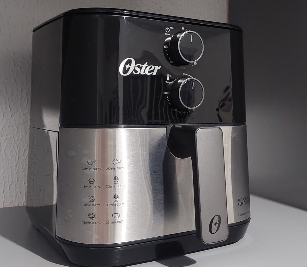 Fritadeira Sem Óleo Oster 127V