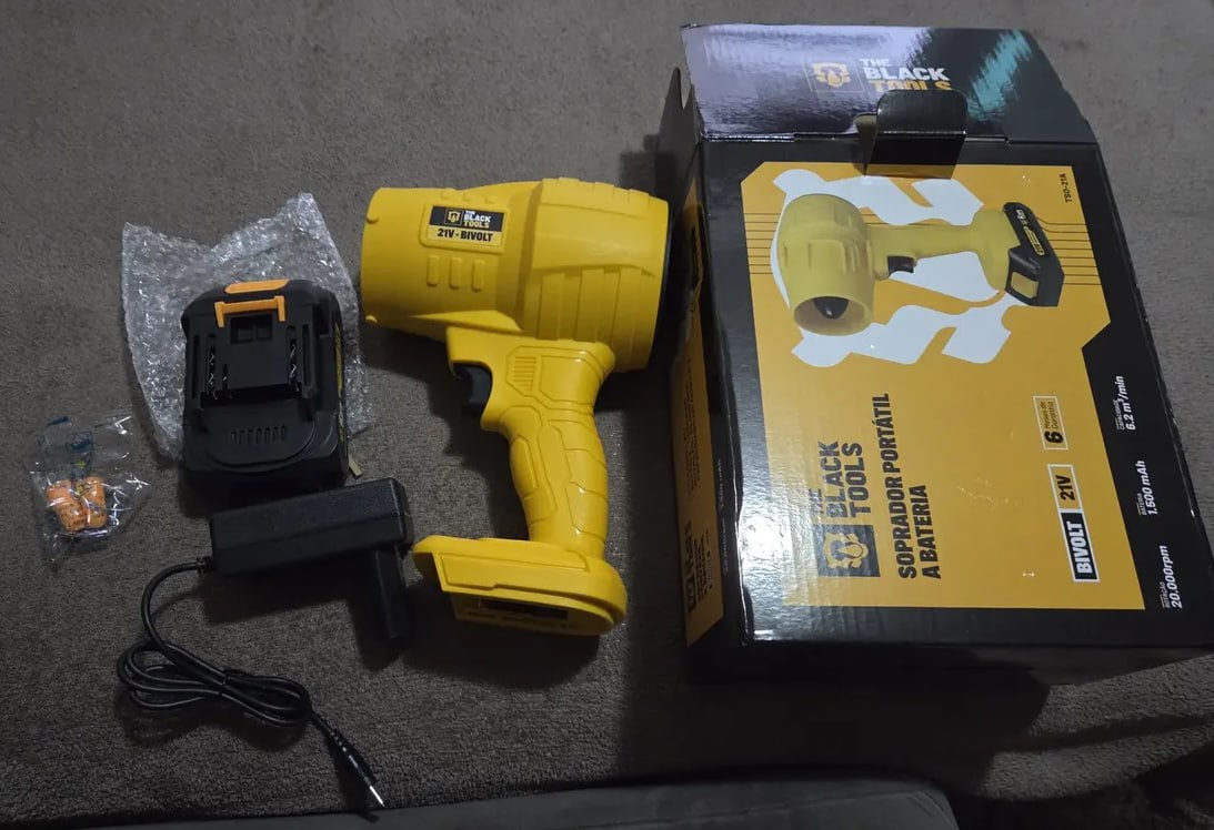 Soprador de Folhas The Black Tools 21V 2000W