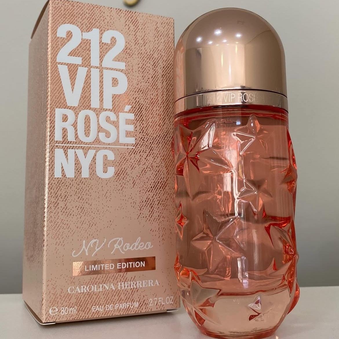 Perfume Carolina Herrera 212 VIP Rosé NY Rodeo EDP 80ml