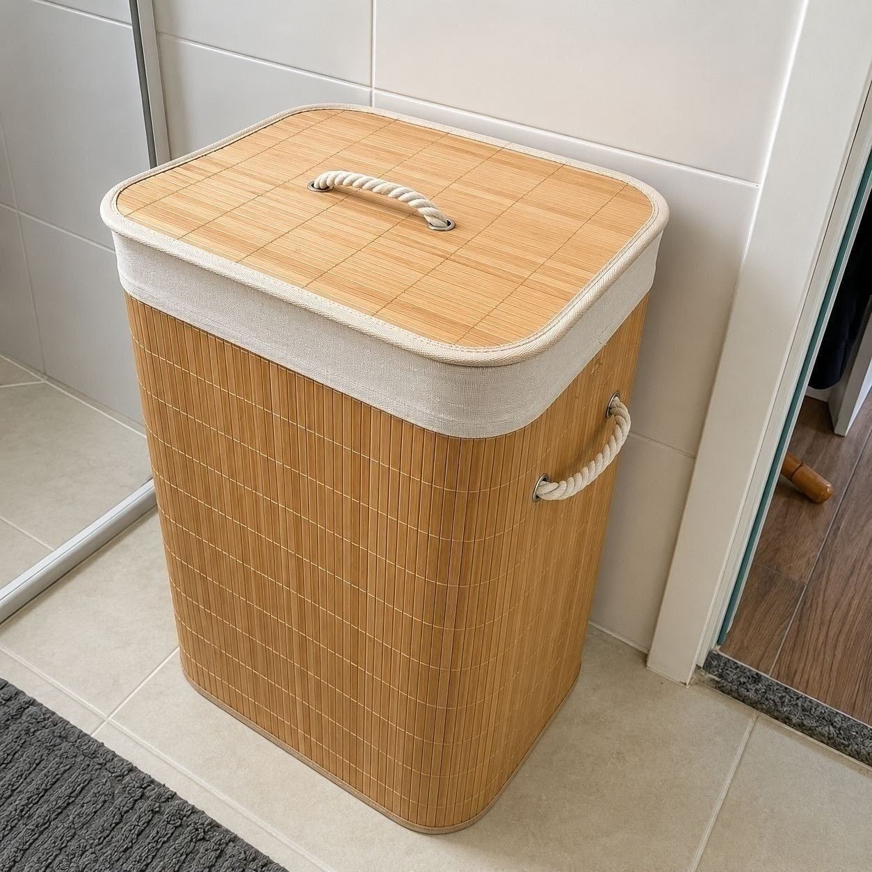 Cesto de Roupa Suja Bambu com Tampa e Alças 50L