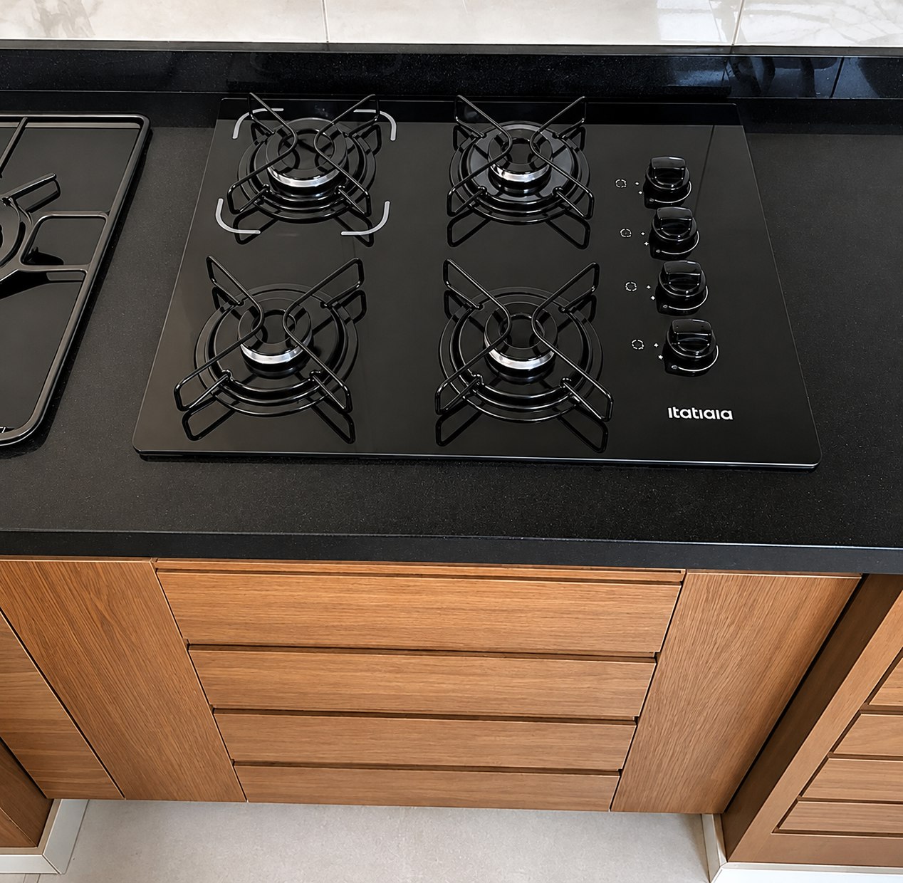 Cooktop Itatiaia Essencial 4 Bocas Preto