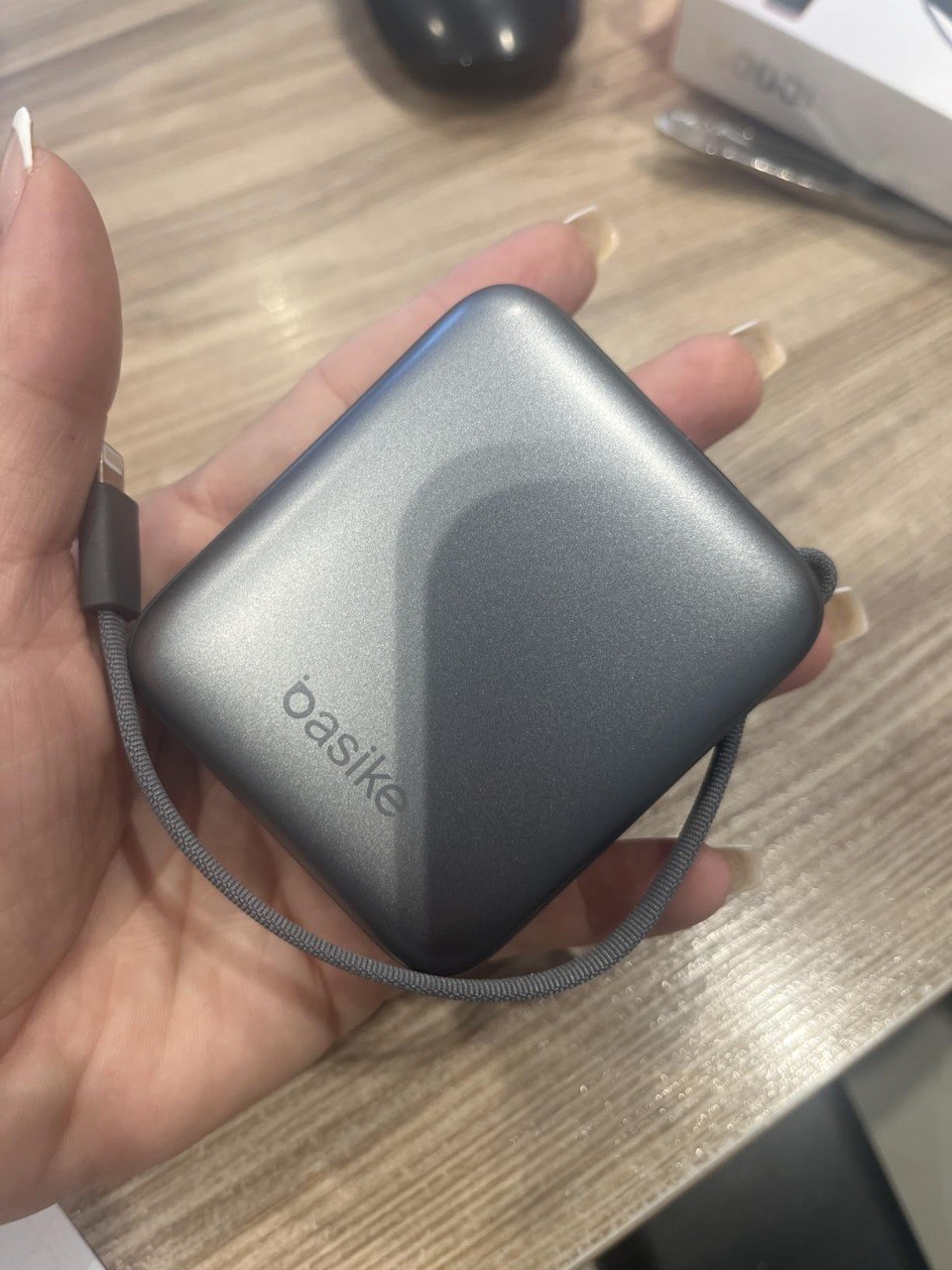 Basike Power Bank 10000mAh Mini - 3 Cores