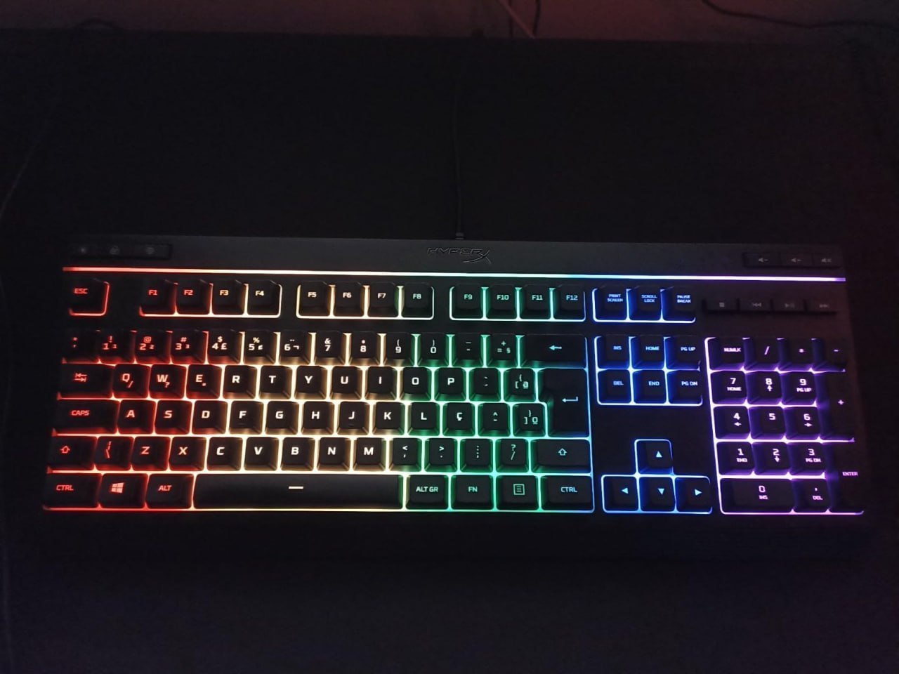 Teclado Gamer HyperX Alloy Core RGB ABNT2
