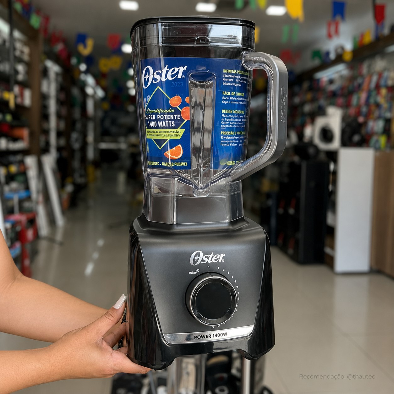 Liquidificador Oster 3,2L 15 Velocidades 1400W 220v OLIQ610