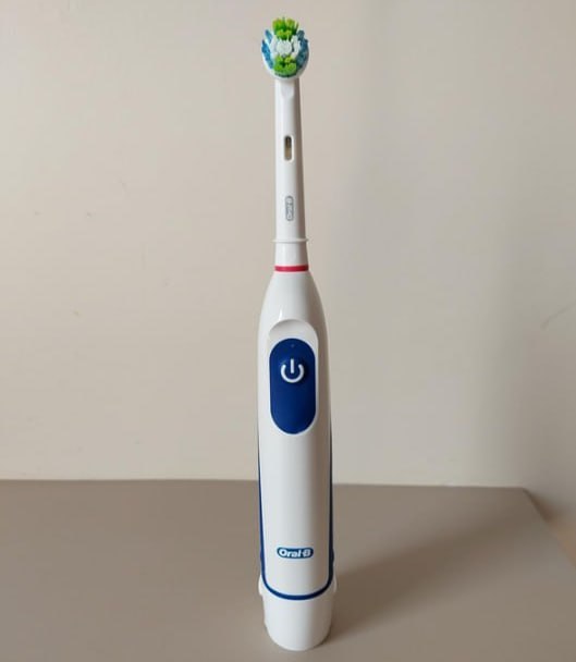 Escova de Dente Elétrica Oral-B ProClean