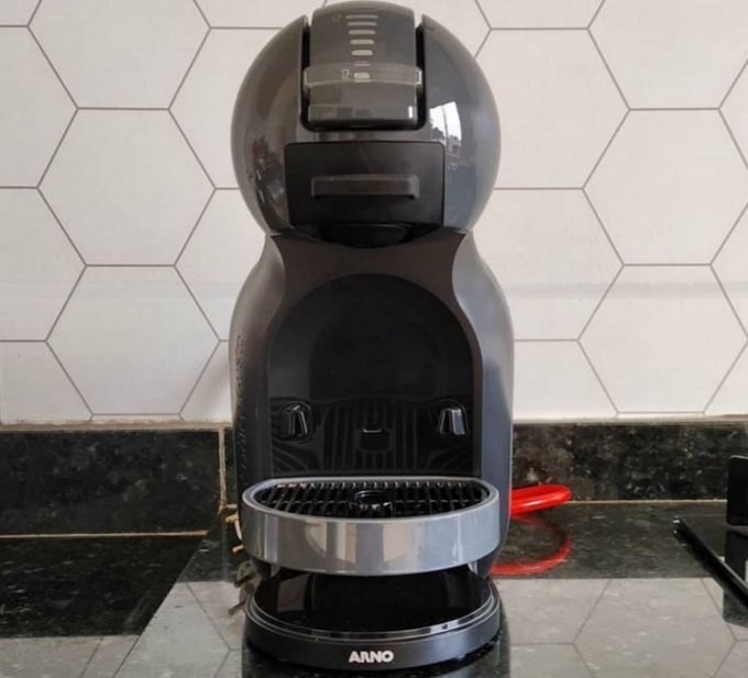 Cafeteira Nescafé Dolce Gusto Mini Me