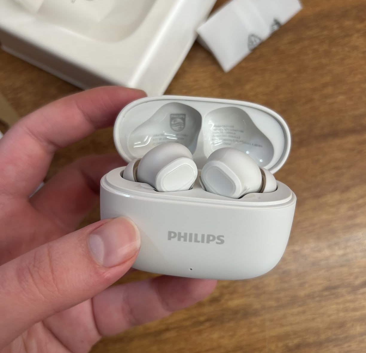 Philips Fone de Ouvido Sem Fio TWS TAT1109WT/00
